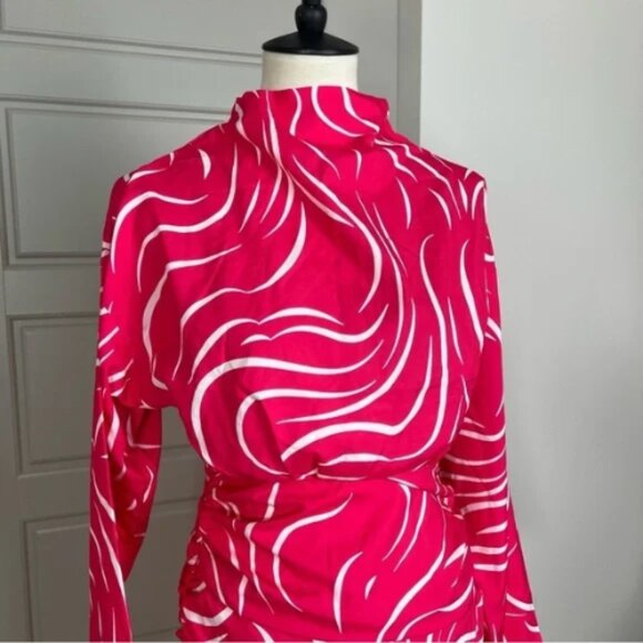 Shein Pink Zebra Printed Ruched Maxi Dress Mock Neck Satin Sz Small US‎ 4 - Picture 4 of 10